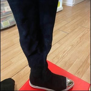 Suede over the knee boot with silver toe detailing fits size 5